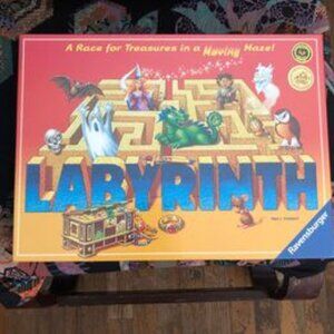 Labyrinth by Ravensburger Brand New Sealed Board Game 2007 Moving Maze Treasure